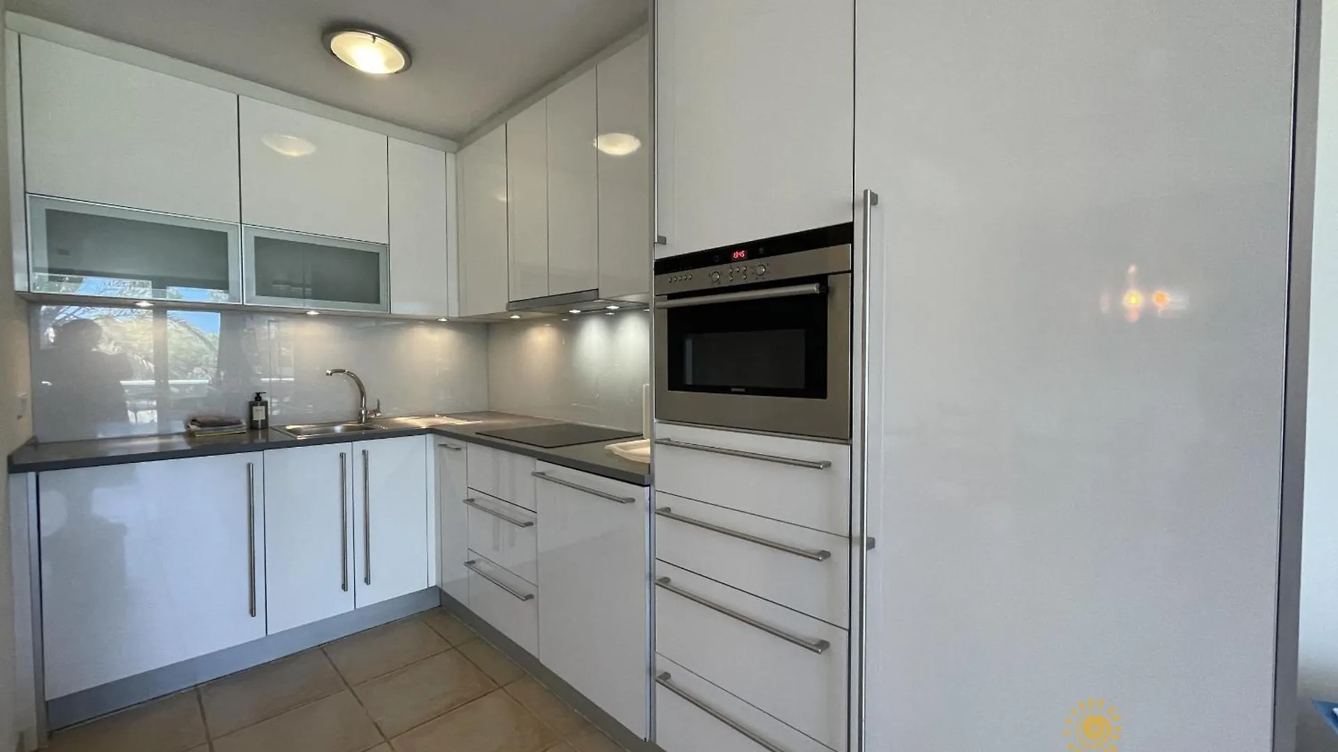 Casa Del Sol Lovely Spacious Family Apartment Port de Pollenca